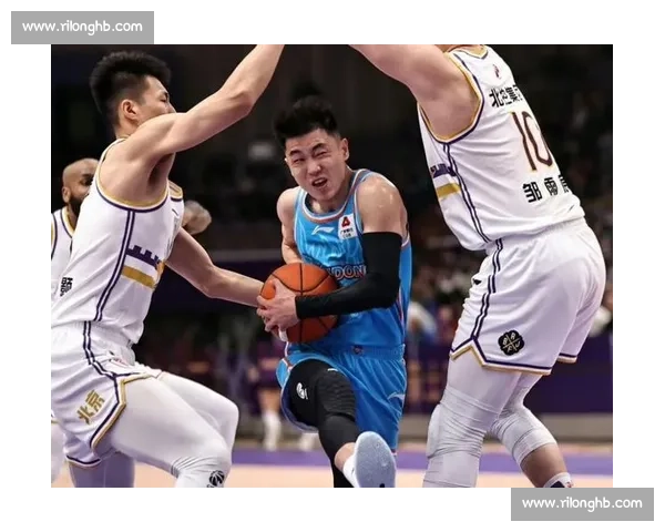 高诗岩落户济南！顶薪续约 + 全家扎根，“新泉城人” 开启篮球与生活双重新篇